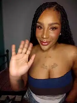 Snapshot of Queen_Amara chatting on 28, 4, 2026 Queen Amara online show from 28, 4, 2026