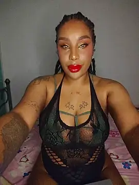 Snapshot of Queen_Amara chatting on 2, 6, 2026 Queen Amara online show from 2, 6, 2026