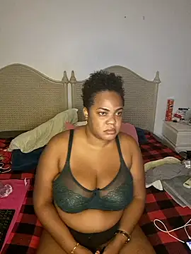Snapshot of Kream_Cherry chatting on 25, 9, 2025 Kream Cherry online show from 25, 9, 2025