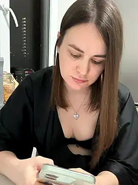 Risky-Flower online show from 8, 11, 2025