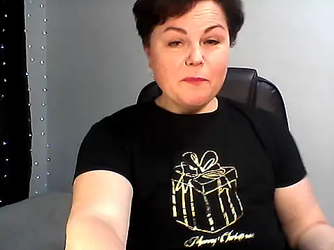 EllaLove2277 online show from 5, 1, 2026