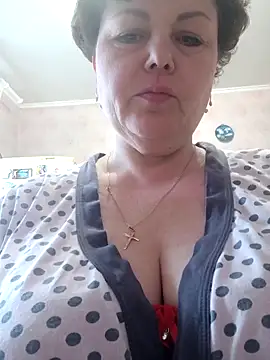 EllaLove2277 online show from 1, 4, 2026