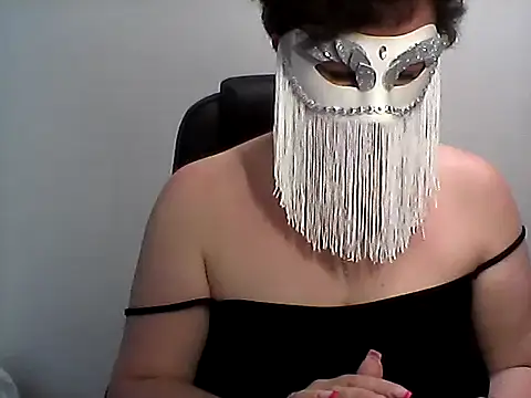 Snapshot of EllaLove2277 chatting on 4, 6, 2026 EllaLove2277 online show from 4, 6, 2026