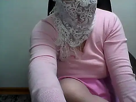 Snapshot of EllaLove2277 chatting on 11, 5, 2026 EllaLove2277 online show from 11, 5, 2026