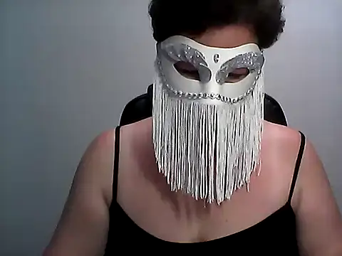 Snapshot of EllaLove2277 chatting on 30, 6, 2026 EllaLove2277 online show from 30, 6, 2026