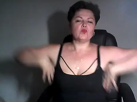 Snapshot of EllaLove2277 chatting on 16, 10, 2025 EllaLove2277 online show from 16, 10, 2025