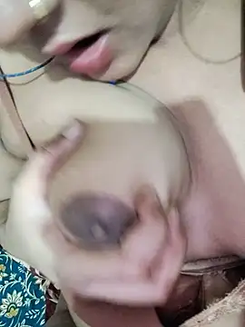 Snapshot of Hanny_Beby143 chatting on 22, 5, 2026 Hanny Beby143 online show from 22, 5, 2026