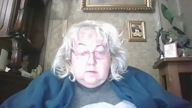 Lala-Love56 online show from 31, 10, 2025