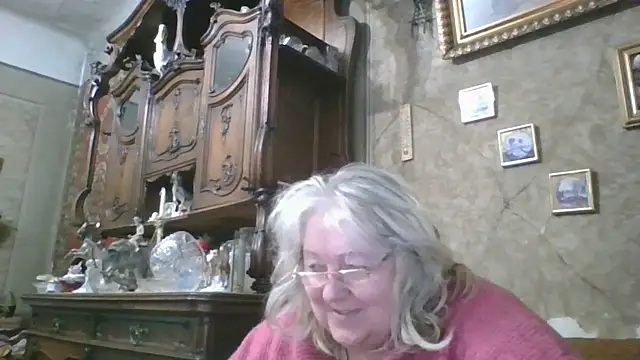 Snapshot of Lala-Love56 chatting on 2, 6, 2026 Lala-Love56 online show from 2, 6, 2026