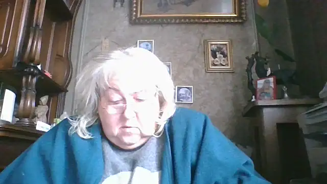 Lala-Love56 online show from 28, 10, 2025