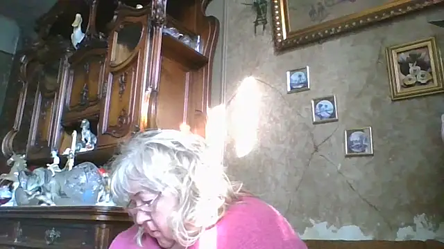 Snapshot of Lala-Love56 chatting on 28, 4, 2026 Lala-Love56 online show from 28, 4, 2026