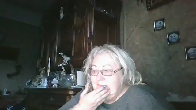 Lala-Love56 online show from 11, 10, 2025