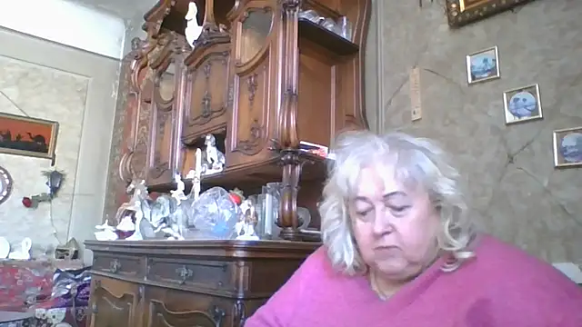 Snapshot of Lala-Love56 chatting on 4, 5, 2026 Lala-Love56 online show from 4, 5, 2026