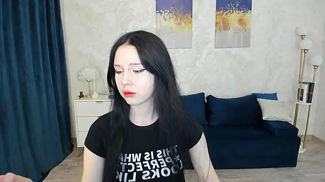 VioletHarme online show from 10, 4, 2026