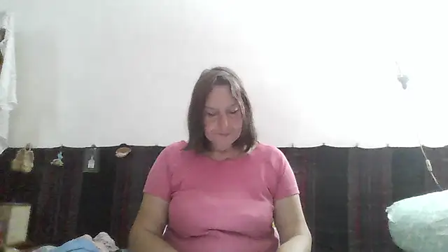 Snapshot of AnnaLive570 chatting on 19, 6, 2026 AnnaLive570 online show from 19, 6, 2026