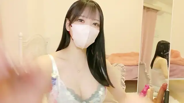 roachan  online show from 12, 3, 2026