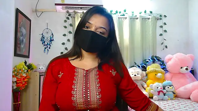 Snapshot of WildDimpi_0 chatting on 7, 5, 2026 WildDimpi 0 online show from 7, 5, 2026