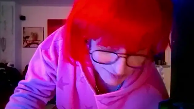 hellgirl1980 online show from 22, 4, 2026