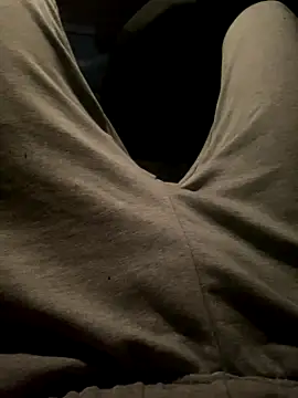 Snapshot of Maxie_VIP chatting on 11, 10, 2025 Maxie VIP online show from 11, 10, 2025