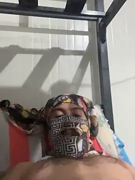 Snapshot of Sehmus72iskkkk chatting on 14, 9, 2025 Sehmus72iskkkk online show from 14, 9, 2025