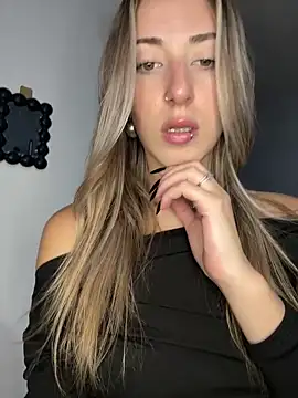 Sashailardi online show from 5, 4, 2026