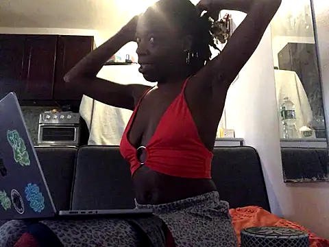 littyleesh1 online show from 28, 9, 2025