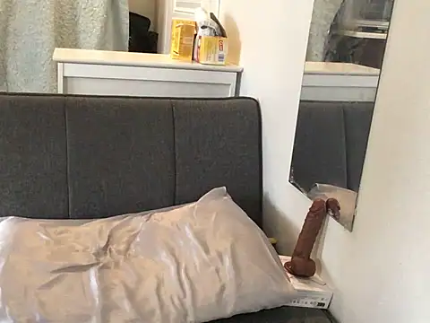 littyleesh1 online show from 24, 10, 2025