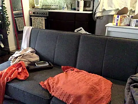 littyleesh1 online show from 14, 1, 2026