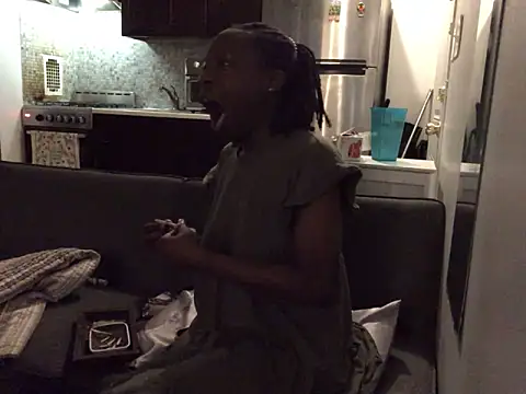 littyleesh1 online show from 30, 6, 2026