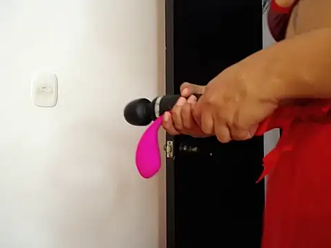 charlottekiss99 online show from 28, 2, 2026