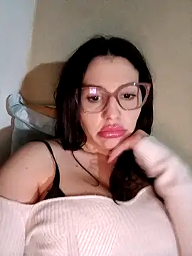 Snapshot of onlylucisfer chatting on 28, 9, 2025 onlylucisfer online show from 28, 9, 2025