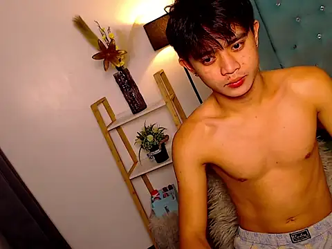 NautyBoyBrazeen 143 online show from 20, 12, 2025