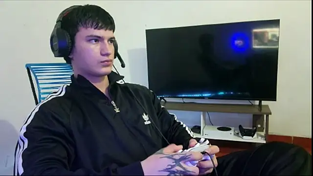 ErickWalton online show from 5, 11, 2025