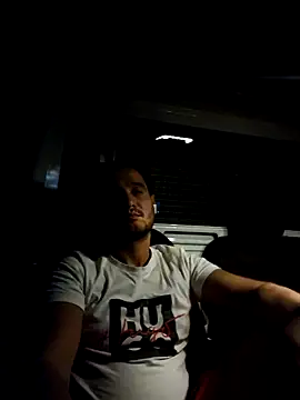 Snapshot of Darkhayrboy chatting on 29, 10, 2025 Darkhayrboy online show from 29, 10, 2025