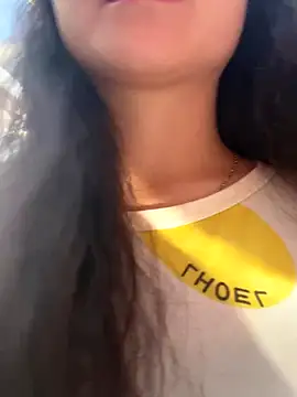 Emlyly-18 online show from 9, 10, 2025