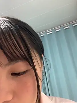 Emlyly-18 online show from 15, 10, 2025