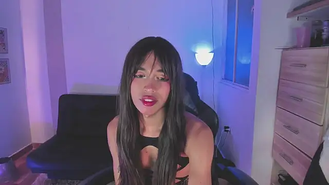 Nikkita Dragon online show from 7, 11, 2025