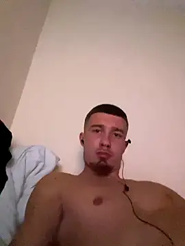 Snapshot of Johnclips2 chatting on 11, 9, 2025 Johnclips2 online show from 11, 9, 2025