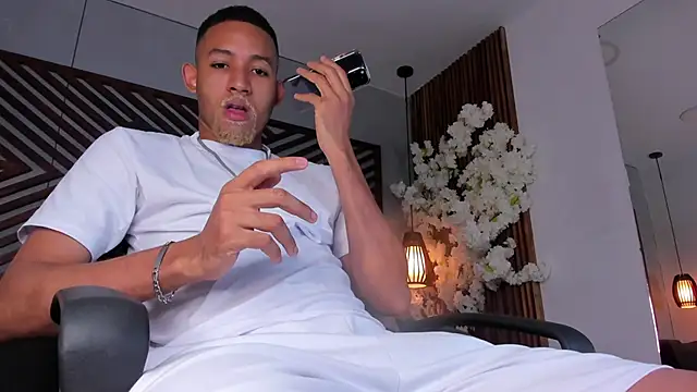 B Wild online show from 5, 12, 2025