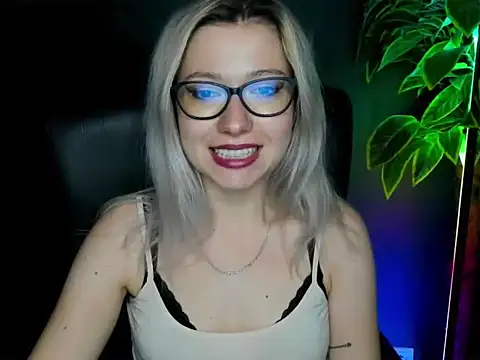 loveHeidi online show from 17, 9, 2025