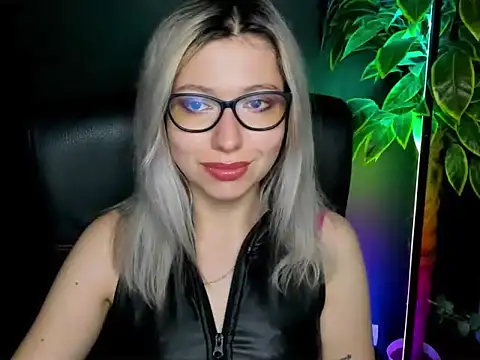 loveHeidi online show from 16, 9, 2025