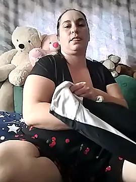 Brunetytka online show from 4, 11, 2025