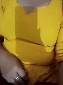 Snapshot of Ritika_jain01 chatting on 2, 12, 2025 Ritika jain01 online show from 2, 12, 2025