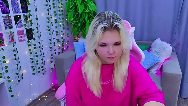 EmillyRogers online show from 20, 9, 2025