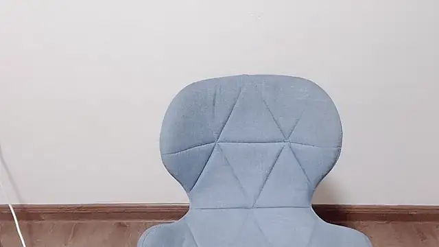 Snapshot of Queen_ww chatting on 13, 11, 2025 Queen ww online show from 13, 11, 2025