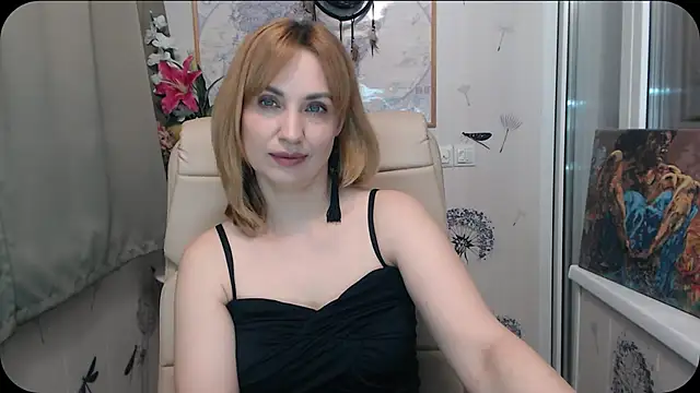 KatrinAlluring online show from 10, 4, 2026