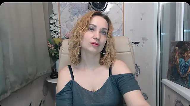 KatrinAlluring online show from 16, 2, 2026