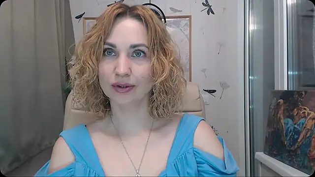 KatrinAlluring online show from 16, 1, 2026