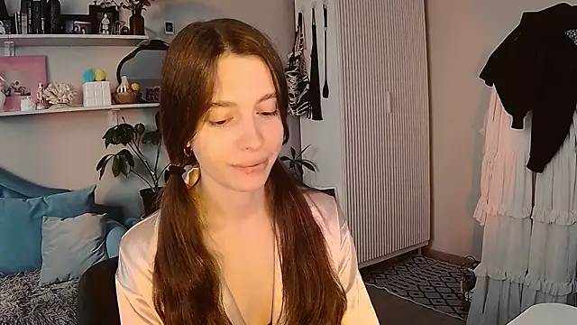 Snapshot of Yoka_paradoXXX chatting on 14, 5, 2026 Yoka paradoXXX online show from 14, 5, 2026