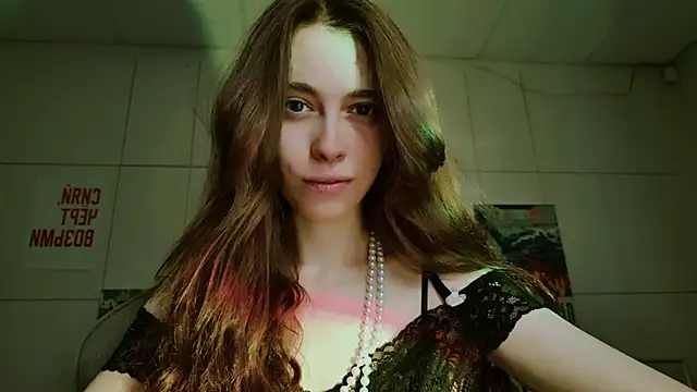 Yoka paradoXXX online show from 14, 4, 2026